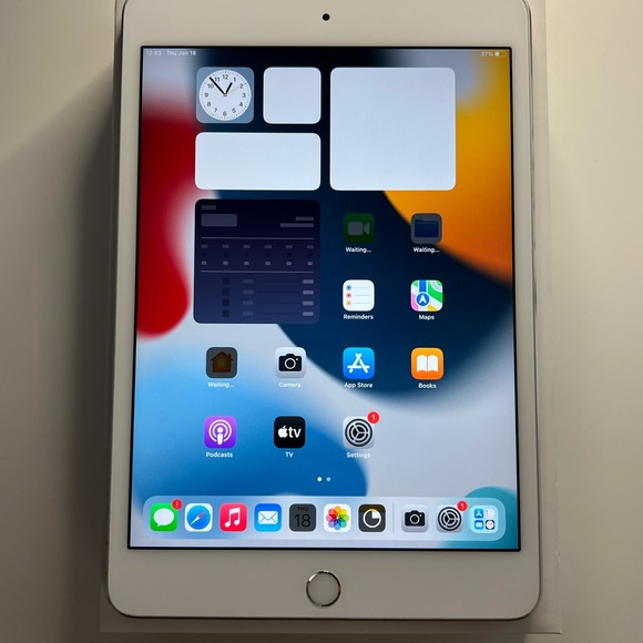 iPad Mini 4 Wifi + Cellular - Picture 4 of 6